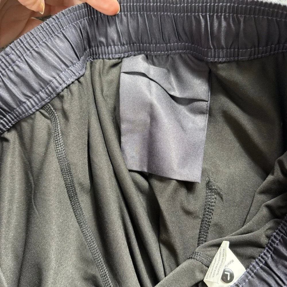 The Unbranded Brand please note